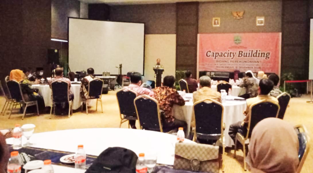 Bupati Buka Capacity Building Bidang Perekonomian