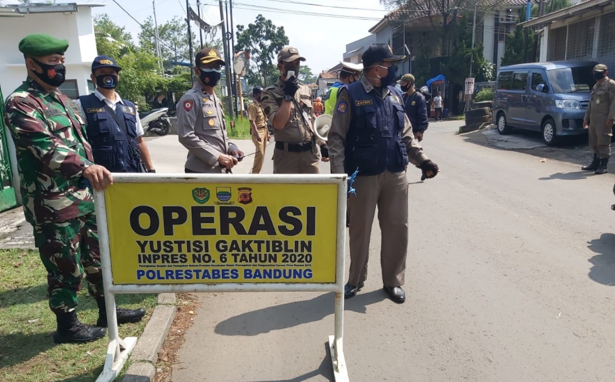 Kegiatan Ops Yustisi Penegakan Disiplin Inpres No.6 Tahun 2020 di Wilkum Polrestabes Bandung Polda Jabar