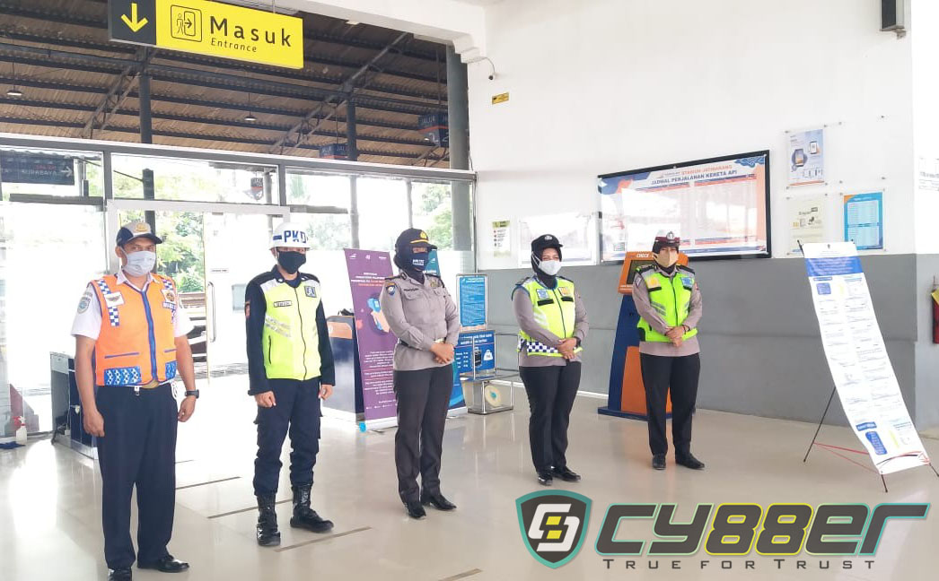 Kapolsek Jatibarang Pimpin Oprasi Ketupat 2020