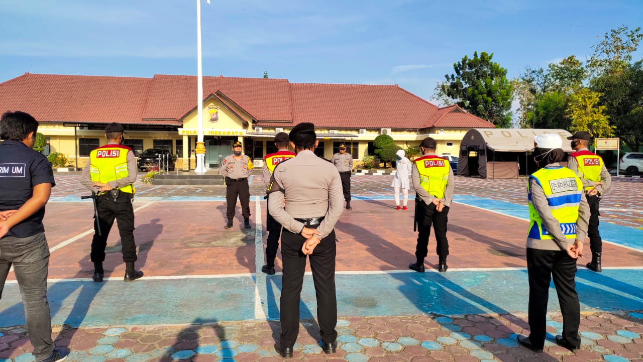 Cegah Covid-19, Kabag Ops Polres Indramayu Pimpin Patroli Dialogis