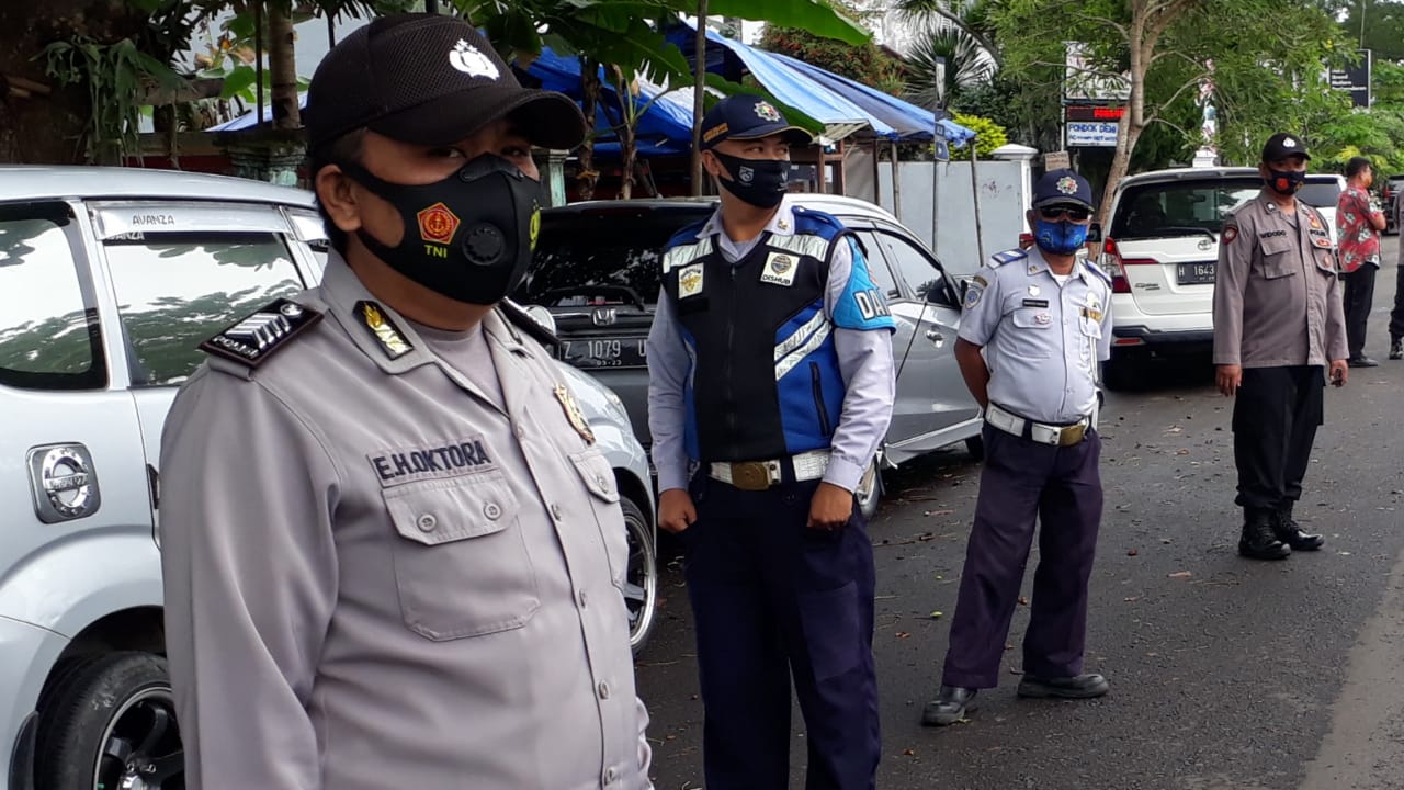 Tumbuhkan Kesadaran Masyarakat Patuhi Protokol Kesehatan, Polres Ciamis Polda Jabar Gelar Opersi Yustisi