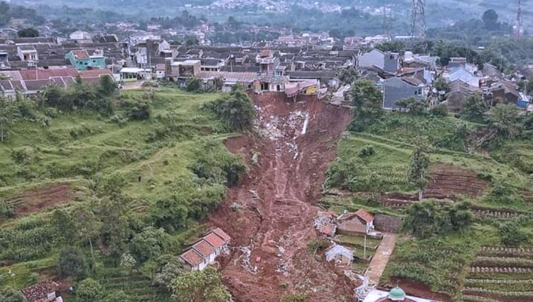 Diduga Ada Kesalahan Drainase di Longsor Cimanggung Sumedang
