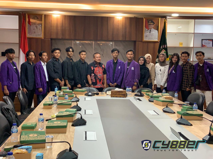 Mahasiswa Politeknik Piksi Input Serang Lakukan Silaturahmi dengan Anggota DPRD Komisi V Provinsi Banten