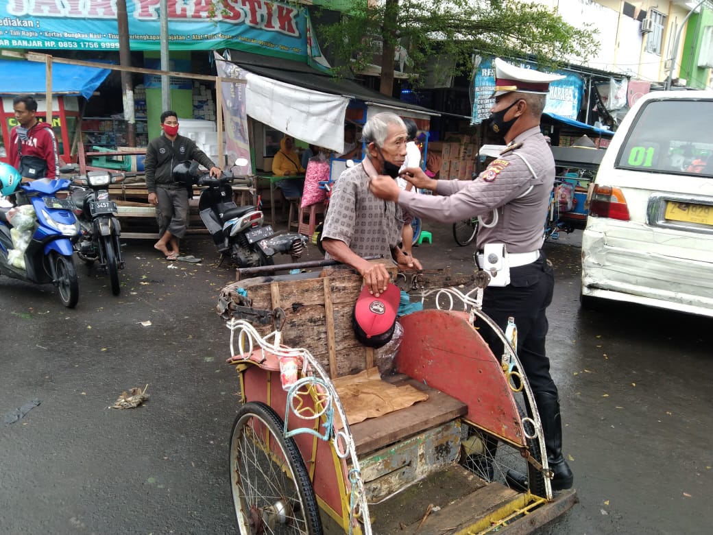 Polres Banjar, Terus Lakukan Upaya Pencegahan COvid-19 di Masa AKB