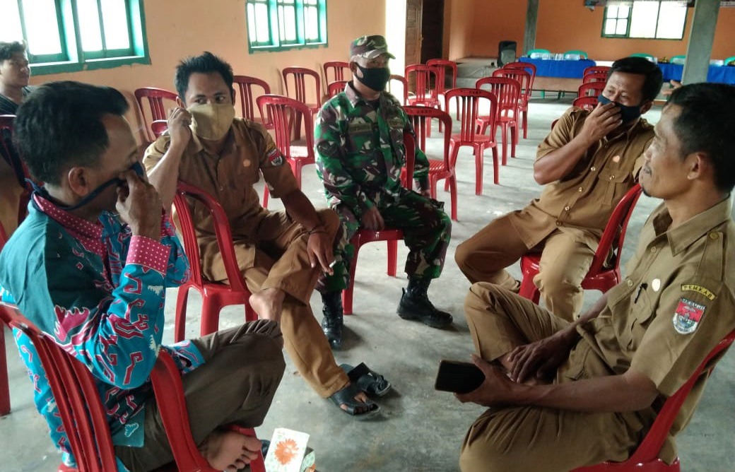 Sertu Rediyanto Ajak Masyrakat Binaanya Mengedepankan Musyawarah