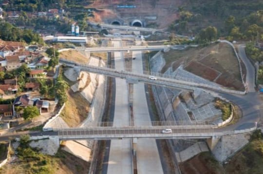 Tol Cisumdawu Dikebut, Semoga Bisa Beroperasi di Akhir 2021