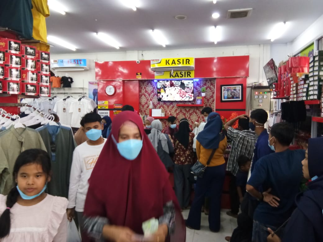 Pengusaha dan Masyarakat di Indragiri Hulu Masih Ngeyel Langgar Protokol Covid 19