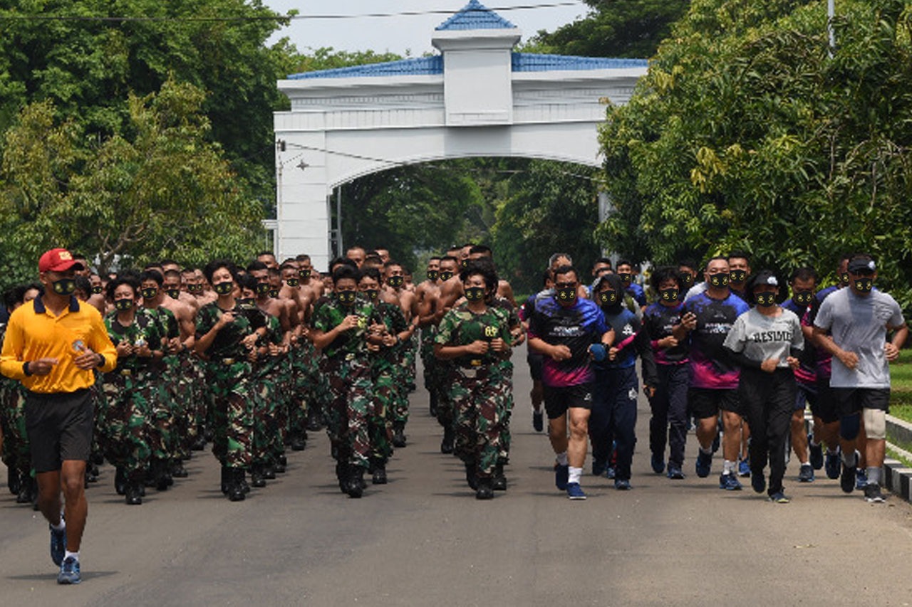 Pertahankan Stamina dan Pelihara Imunitas Tubuh Guna Cegah Penularan Covid-19, Lari Siang Jadi Pilihan Alternatif Taruna AAL