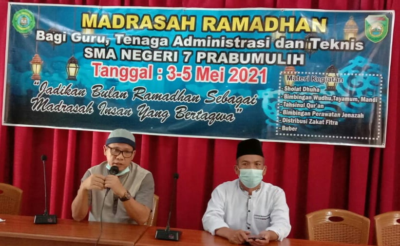 SMA Negeri 7 Prabumulih Lakukan Giat Madrasah Ramadhan 1442 H