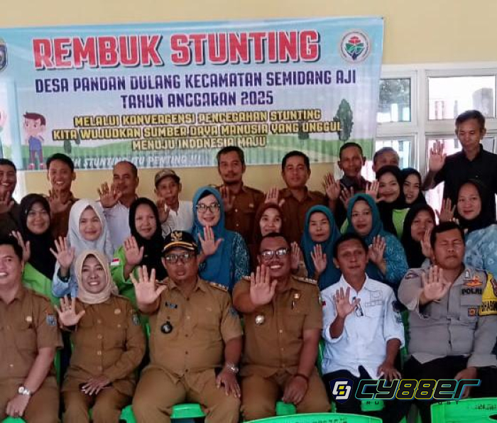 Penyaluran BLT DD Tahun 2025 dan Rembuk Stunting di Desa Pandan Dulang Berjalan Lancar