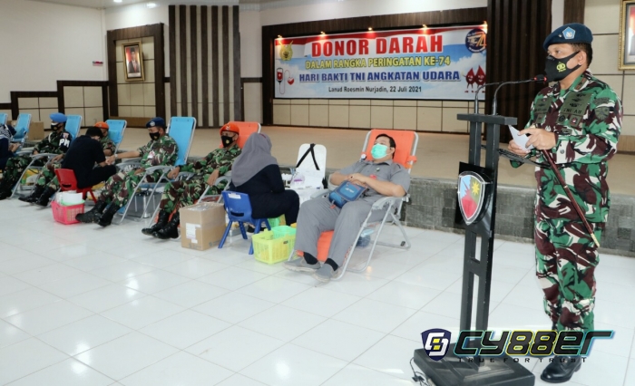 Giat Donor Darah Oleh Personel TNI AU Lanud Roesmin Nurjadin Pekanbaru