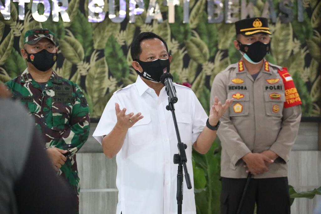 Mendagri Turun Langsung ke Daerah, Cek Penyaluran Bansos dan Realisasi APBD