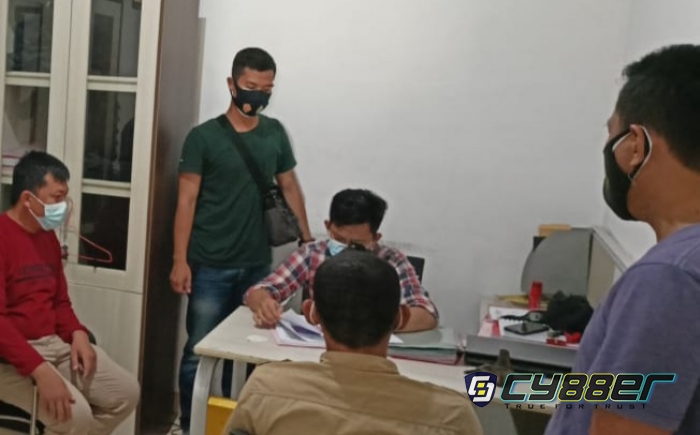 Polsek Pulau Panggung Limpahkan Seorang Tersangka Penganiayaan ke Kejaksaan