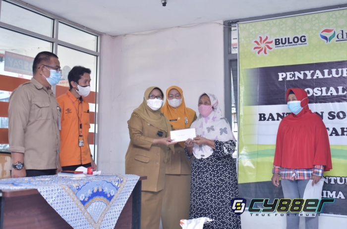 Lebih dari 45 Ribu Keluarga di Kabupaten Tegal Terima BST