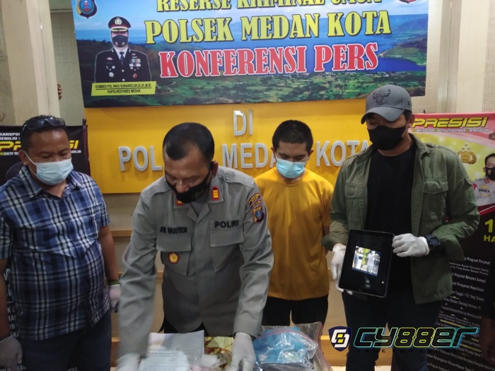 Tak Terima Listriknya Ditagih, Ludahi Petugas PLN Akhirnya Cicipi Prodeo