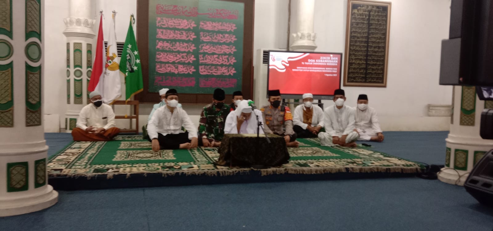 Forkopimda Kota Pekalongan Bersama Tokoh kharismatik Habib  Lutfhi bin Ali bin Yahya Ikuti Dzikir dan Do 