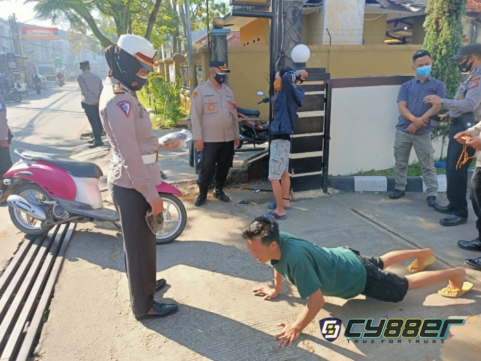 Upaya Mengakhiri Pandemi, Polri Bersama Tim Gabungan Tak Henti-Hentinya Gelar Ops Yustisi Dimasa PPKM Darurat Level 4
