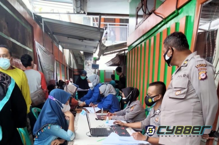 Targetkan Herd Imunity 70% di Kota Banjar, Bekerjasama Dengan Berbagai Pihak, Polri Terus Gelar Vaksinasi