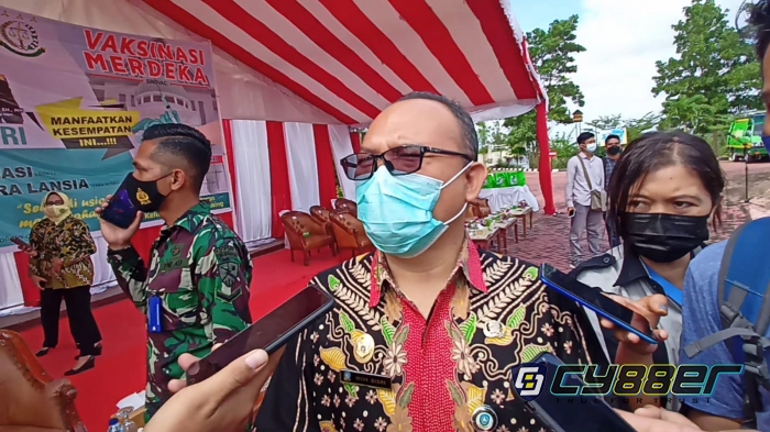 Kasus Suntikan Vaksin Dua Dosis Sekaligus, Kadis Kesehatan Kepri: Tidak Ada Vaksin Membunuh Orang