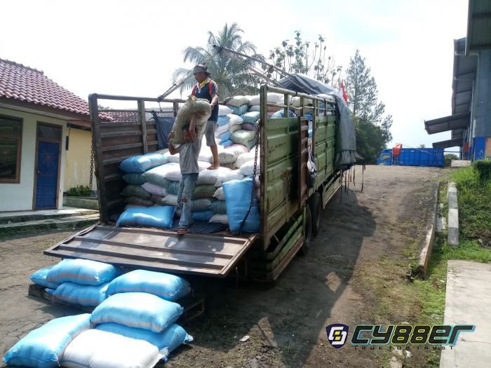Polres Sukabumi Kota Terima Titipan Bansos Presiden, 50 Ton Beras Siap Didistribusikan