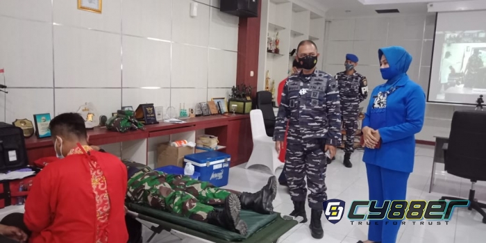 TNI AL Banten Gelar Donor Darah di Mako Lanal