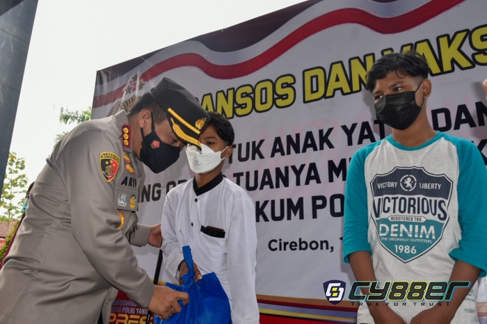 Polisi Gelar Baksos dan Vaksinasi Covid-19 Kepada Anak Yatim Piatu Ditengah PPKM Darurat