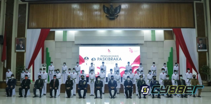 Danpusdiklat Paskhas Mores Bonte Hadiri Pengukuhan Paskibraka Kabupaten Bandung
