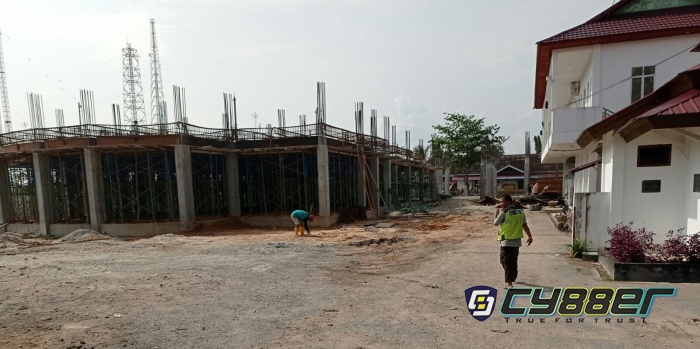 Warga Menjerit Akibat PPKM, Pemko Dumai Santai Lanjutkan Proyek