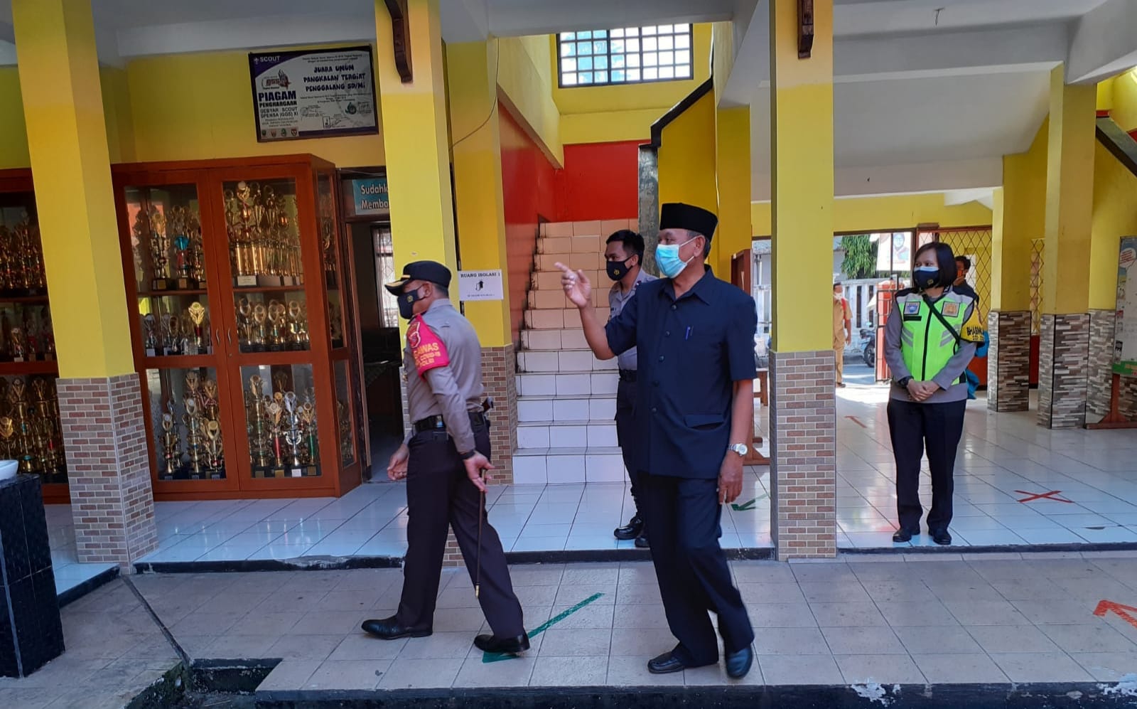 Hari Pertama Belajar Tatap Muka, Kapolres Cek Langsung Ke SDN 1 dan 2