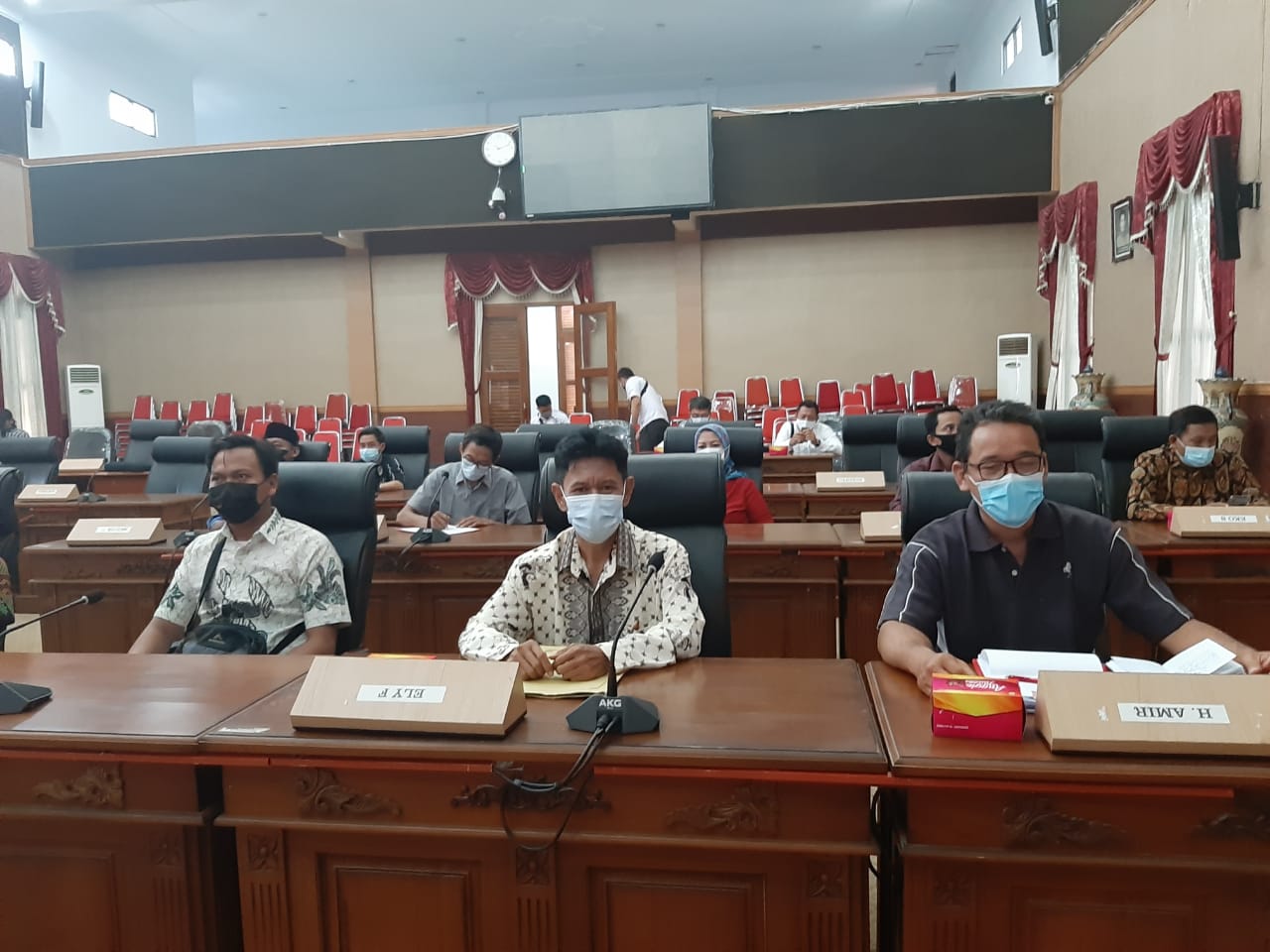 Terkait Revitalisasi Jalan Ahmad Yani Paleska Jaya Mendatangi Gedung DPRD Kota Tegal untuk Audensi 