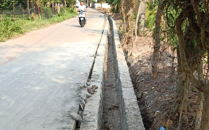 Proyek Siluman Diduga Membohongi Masyarakat    