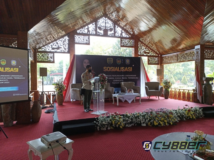 Satpol PP Purwakarta Lakukan Sosialisasi Peraturan Perundang-undangan Penggunaan DBHCHT