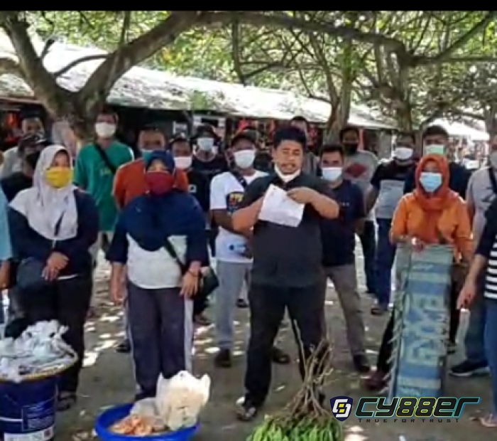 Para Pelaku Usaha Wisata Pantai Anyer Tuntut HMB Miinta Maaf