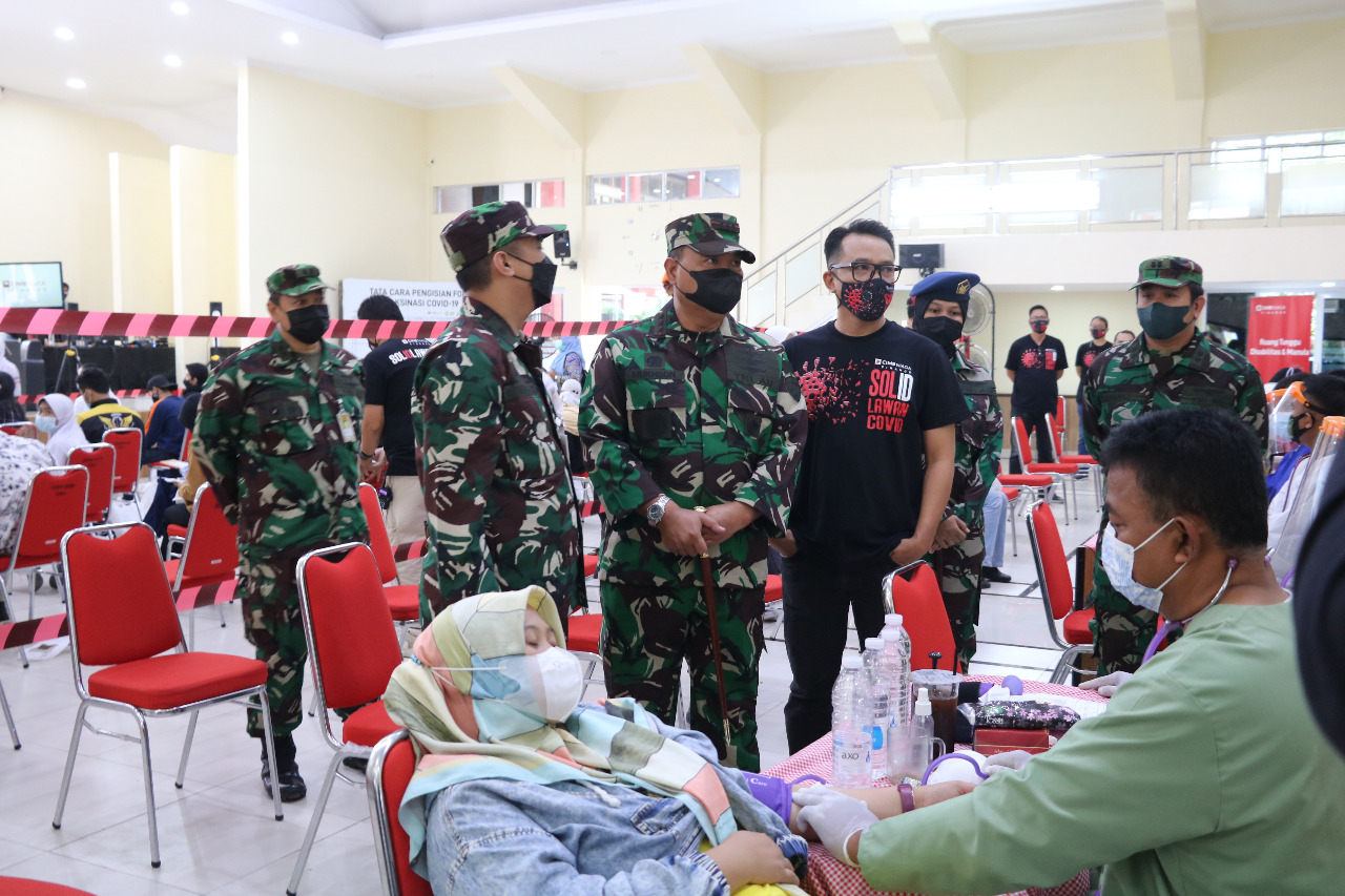 Serbuan Vaksinasi Kepada 2000 Siswa SMKN 3 Bandung