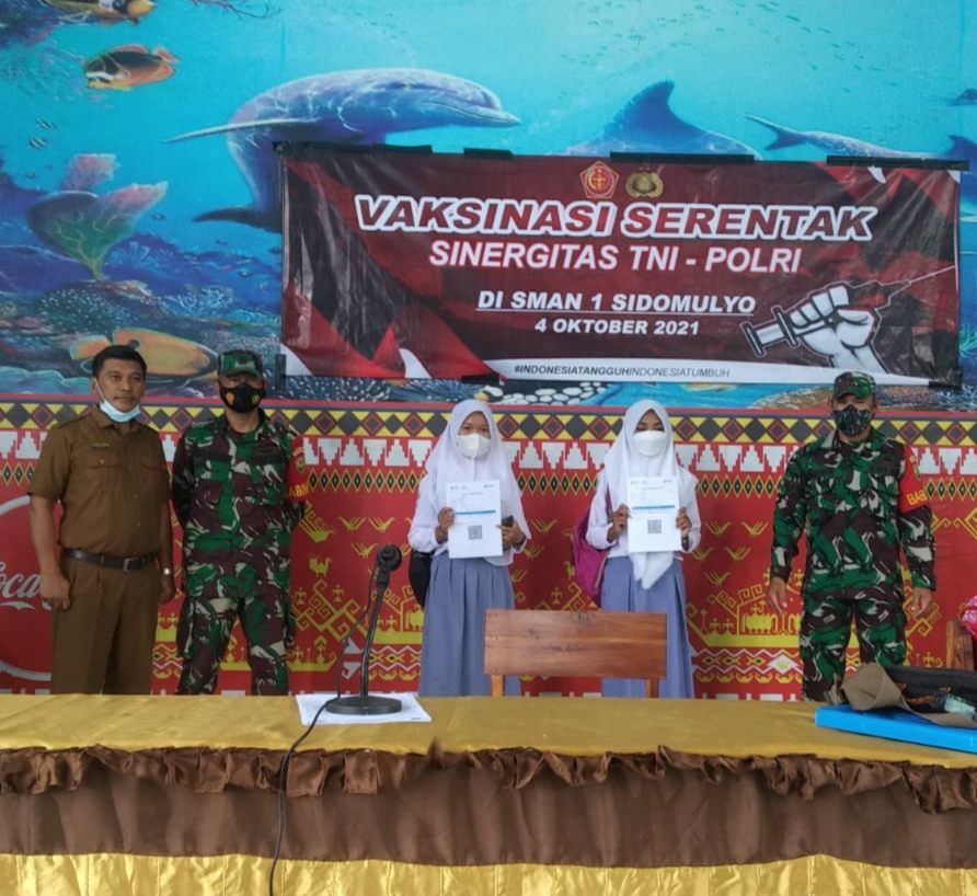 Siswa SMAN 1 Sidomulyo Ikut Vaksinasi Jenis Sinovac Tahap I