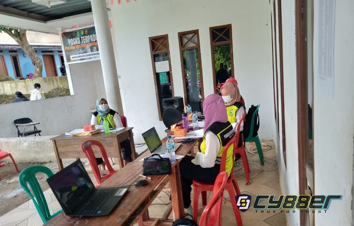 Pemdes Cipicung Kebut Vaksinasi Tahap I dan II