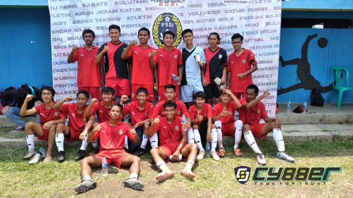 Tim Sepakbola Tarogong Kaler Unggul Kalahkan Tim Cisewu di BK Porkab 2021