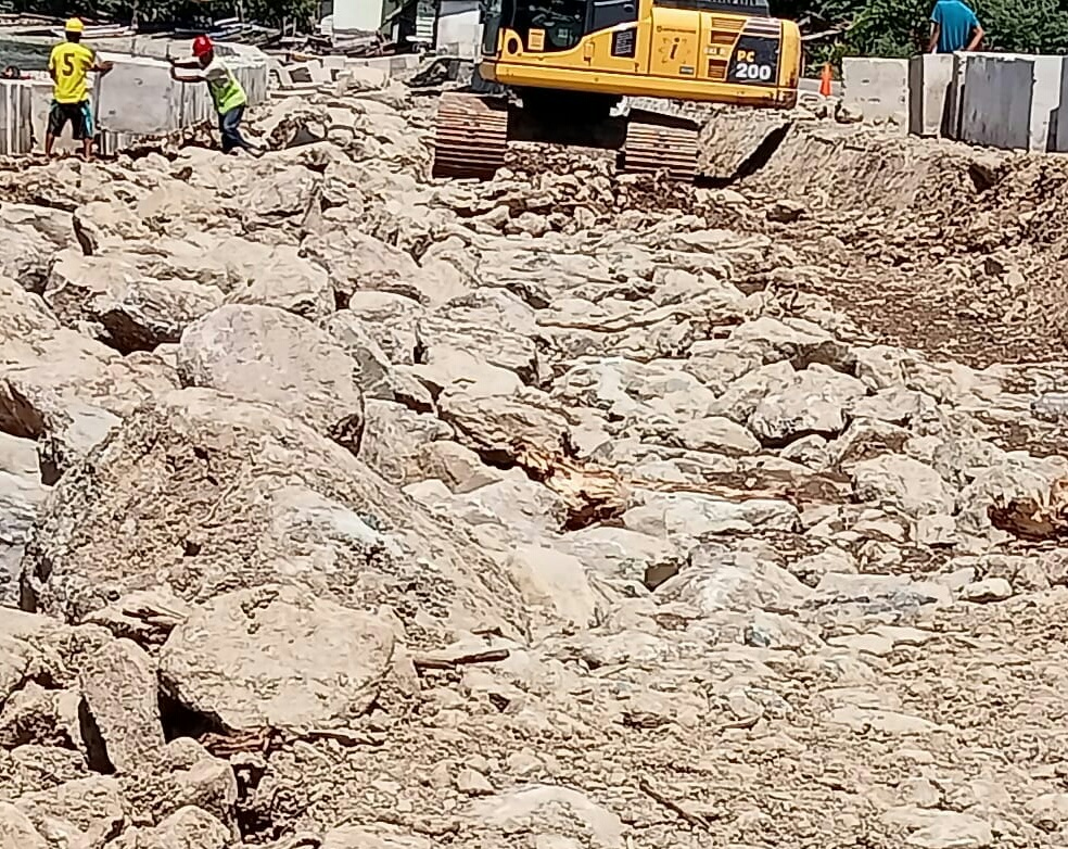 PT.WRK Di Duga Gunakan Material Bercampur Tanah, BPJN Sulteng Enggan Berkomentar