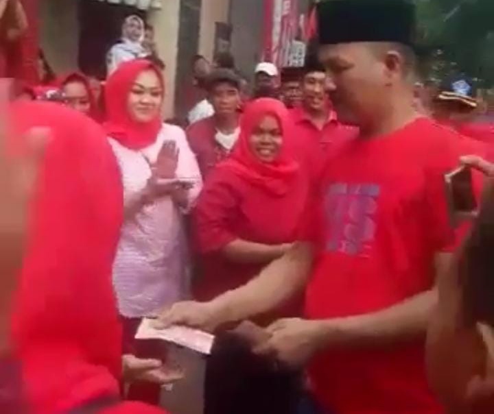 Dua Orang Cakades di Lebak Diduga Lakukan Politik Uang