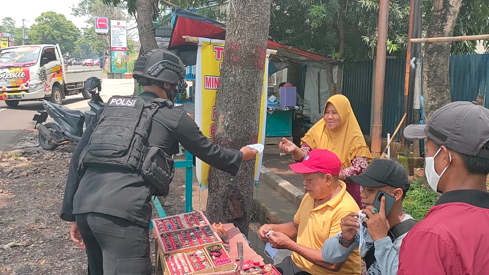 Tekan Penyebaran Covid-19, Polisi Lakukan Patroli Rutin Harkamtibmas