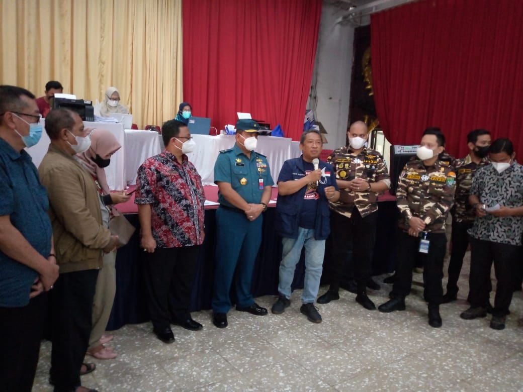 Wakil Walikota Tinjau Vaksinasi di Graha Mutiara yang Digelar GM FKPPI