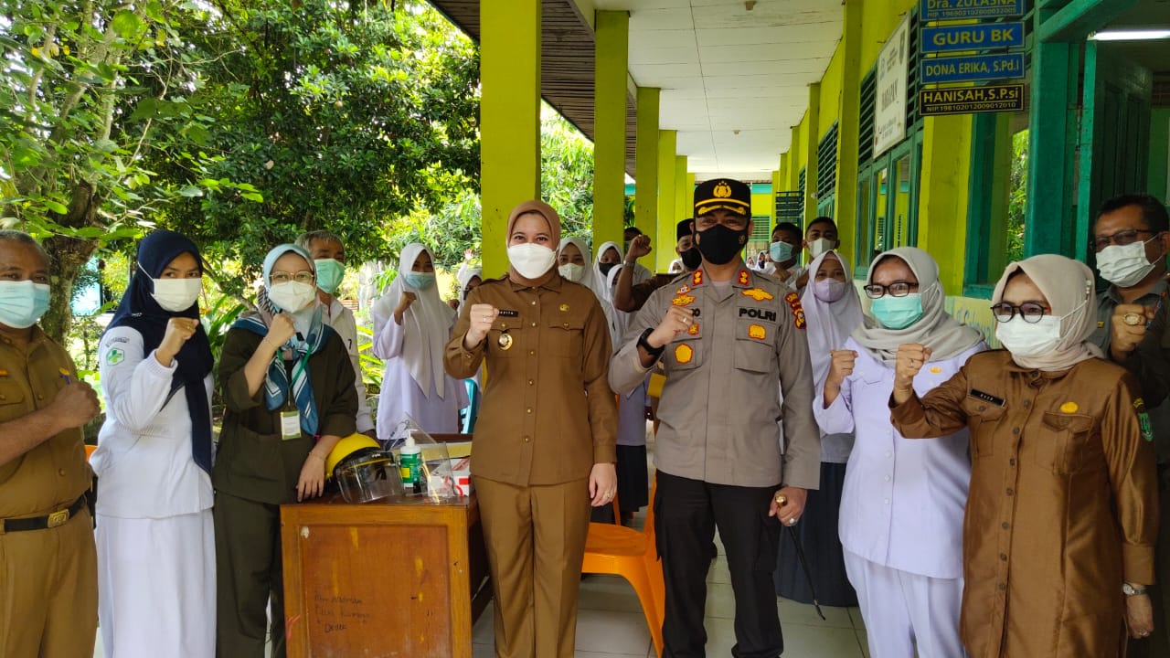 Rezita Bupati Inhu Tinjau Pembelajaran Tatap Muka