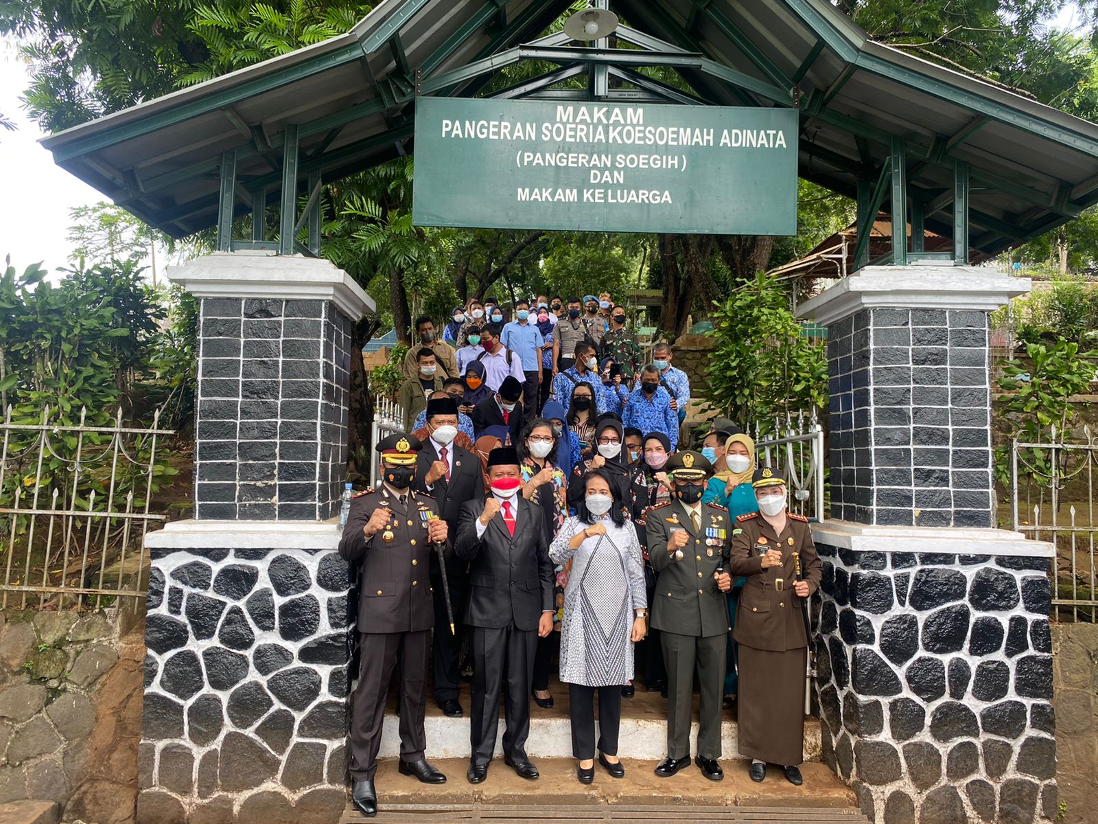 Menteri P3A Lakukan Kunjungan Ziarah ke Makam Pahlawan Cut Nyak Dien