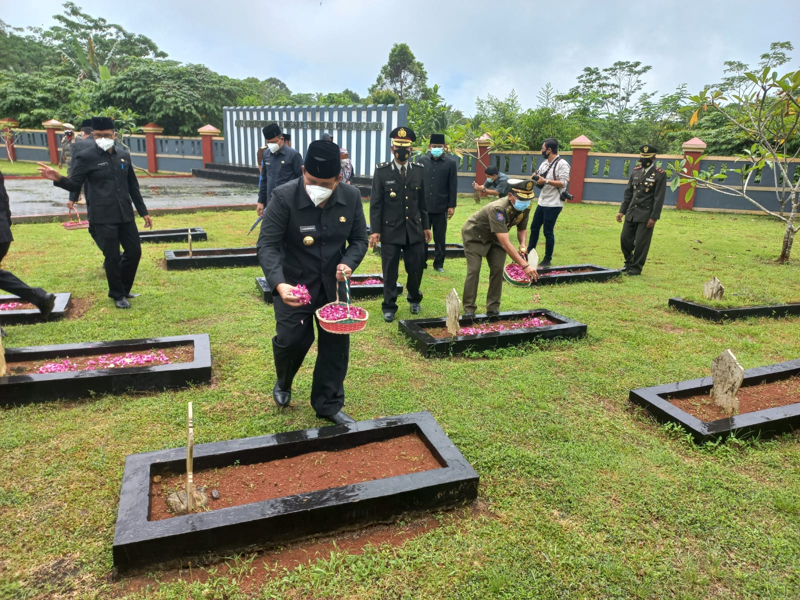 Pahlawanku Inspirasiku, Menurut Bupati Pangandaran dan Kapolsek di TMP Kusuma