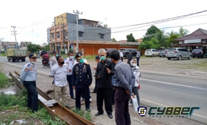 Begini Tangapan DPRD Prabumulih Saat Sidak Robohnya Portal 