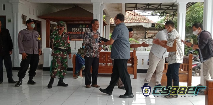 Bhabinkamtibmas Desa Suranenggala Kulon Lakukan Pengamanan Kunker Kementrian