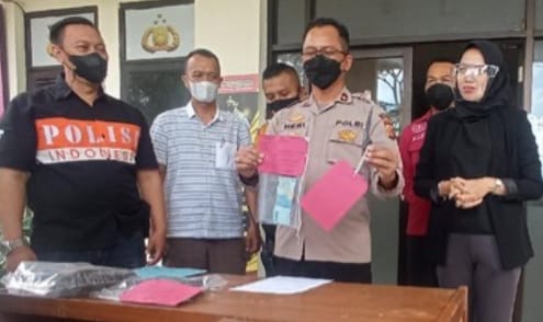 Dua Orang Pelajar di Kota Bandung Gasak Uang Kotak Amal Mesjid 1.8 Juta Rupiah