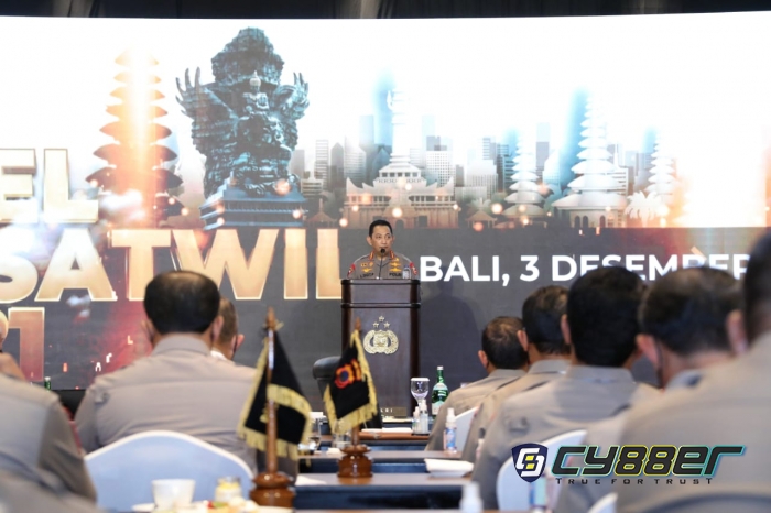 Apel Kasatwil, Kapolri Minta Capaian Positif Penanganan Covid Dipertahankan Hingga Kebiasaan untuk Berbuat Baik