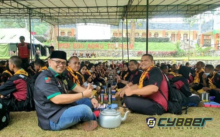 Jelang Mubes Forum LSM Riau Bersatu, Gulat Manurung Beri Apresiasi