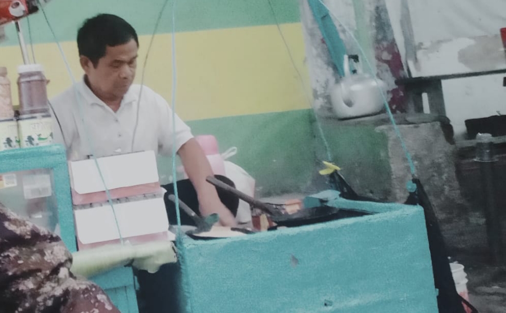Martabak Mang Oha yang Enak dan Sangat Melegenda 